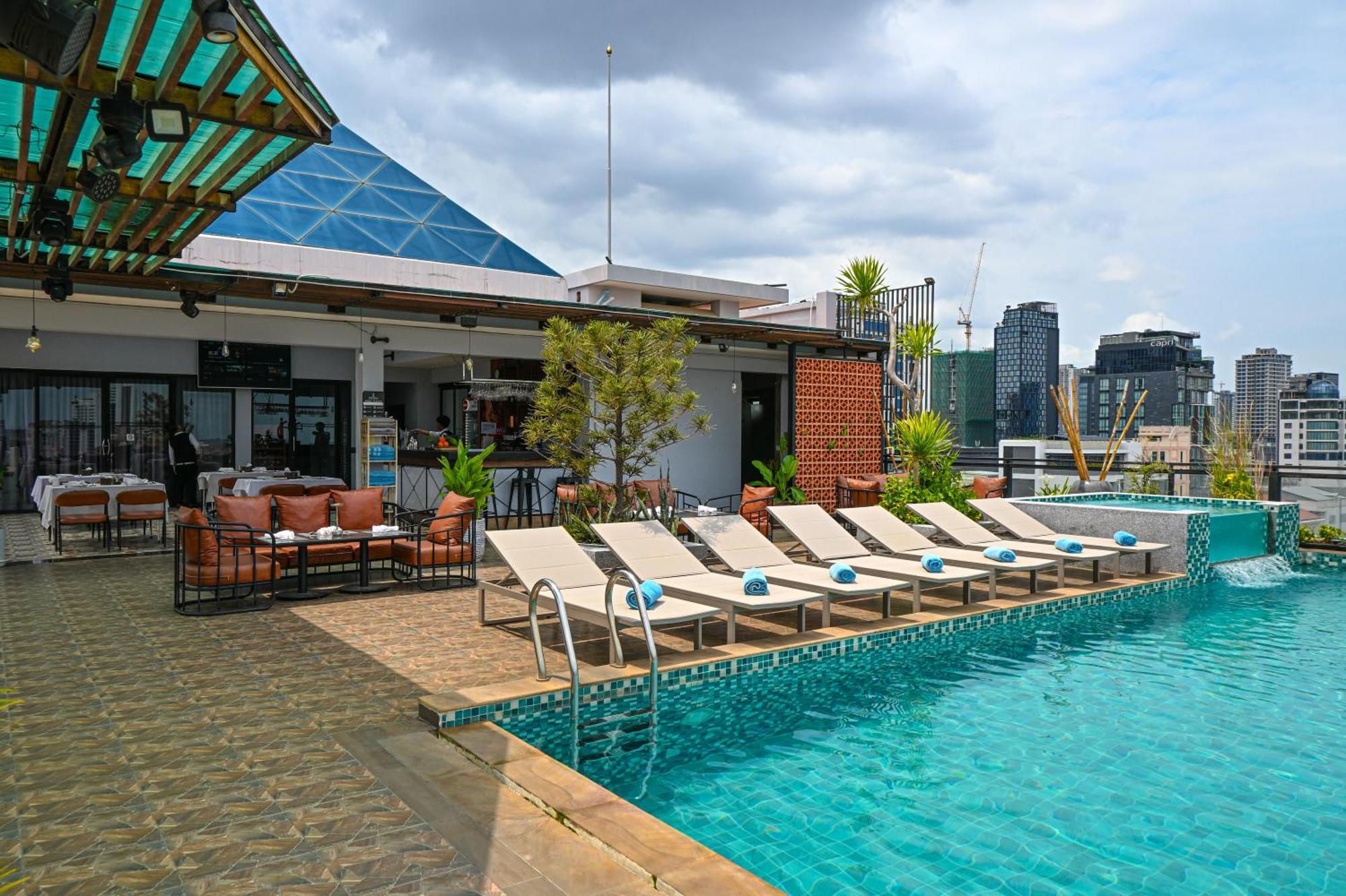 Phnom Penh 51 Hotel & Residences エクステリア 写真