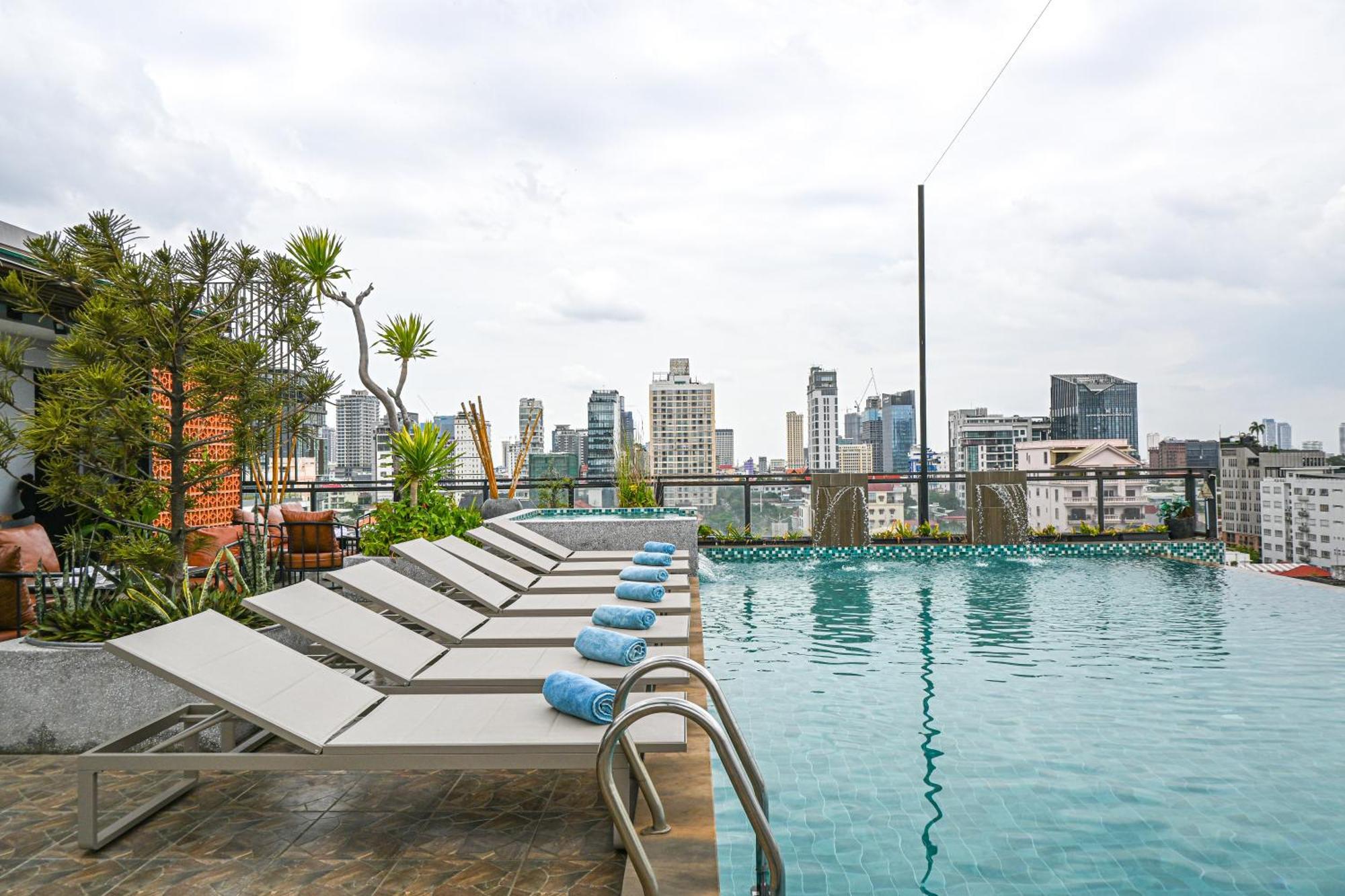 Phnom Penh 51 Hotel & Residences エクステリア 写真