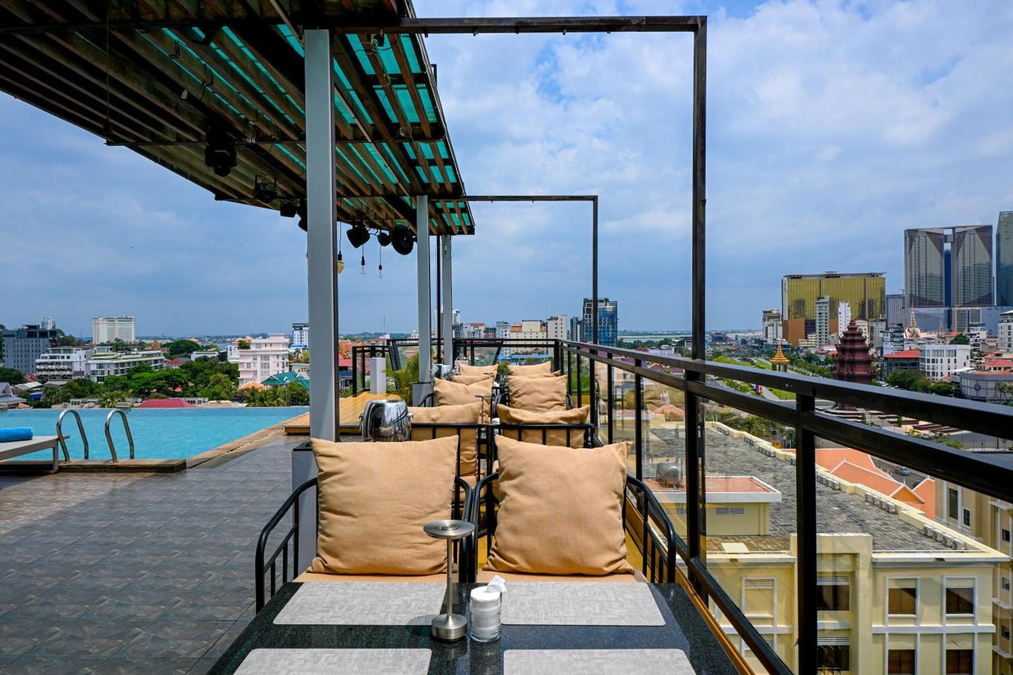 Phnom Penh 51 Hotel & Residences エクステリア 写真