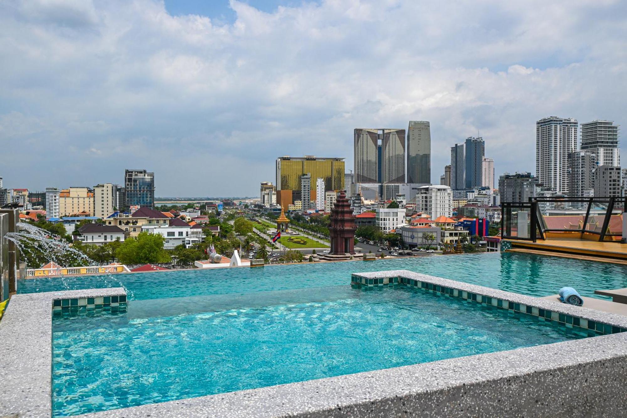 Phnom Penh 51 Hotel & Residences エクステリア 写真