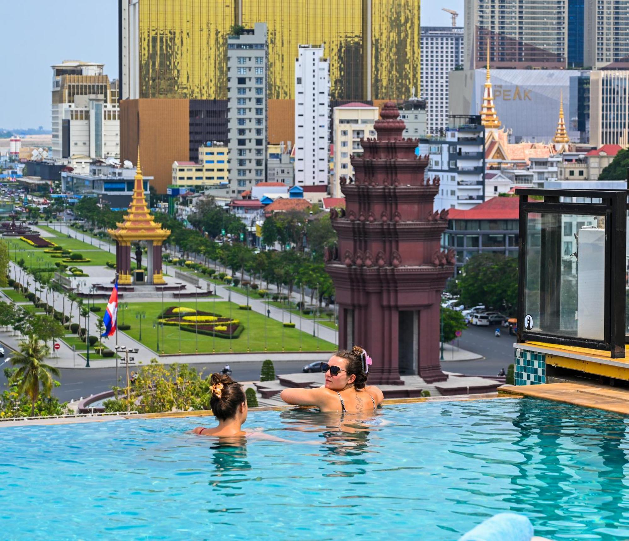 Phnom Penh 51 Hotel & Residences エクステリア 写真