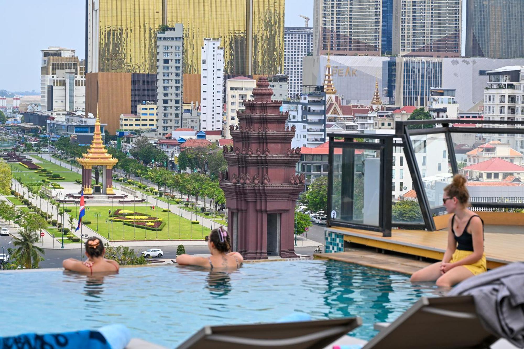 Phnom Penh 51 Hotel & Residences エクステリア 写真